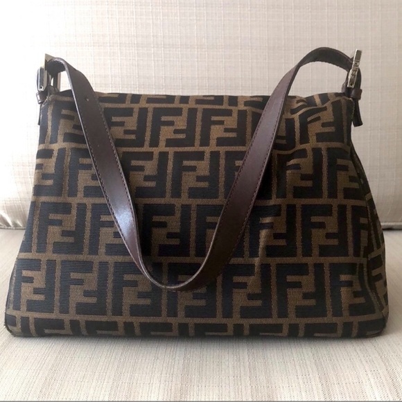 Fendi Mama Baguette Bag - Picture 2 of 7